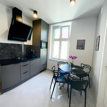 Lägenhet Przy Rynku Swietego Antoniego Wrocław