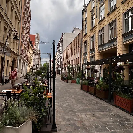 Przy Rynku Swietego Antoniego * Wroclaw